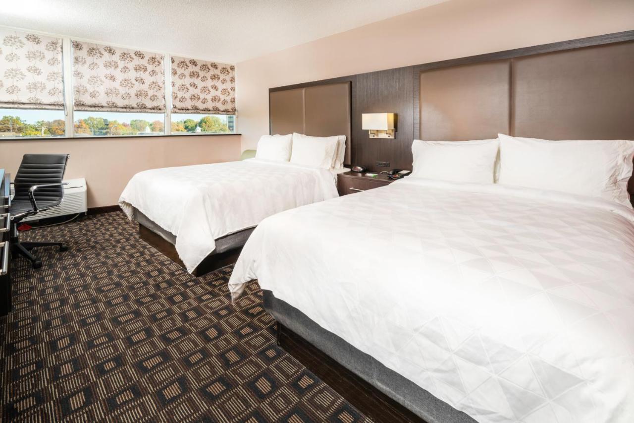 Holiday Inn Louisville East - Hurstbourne, An Ihg Hotel Buitenkant foto