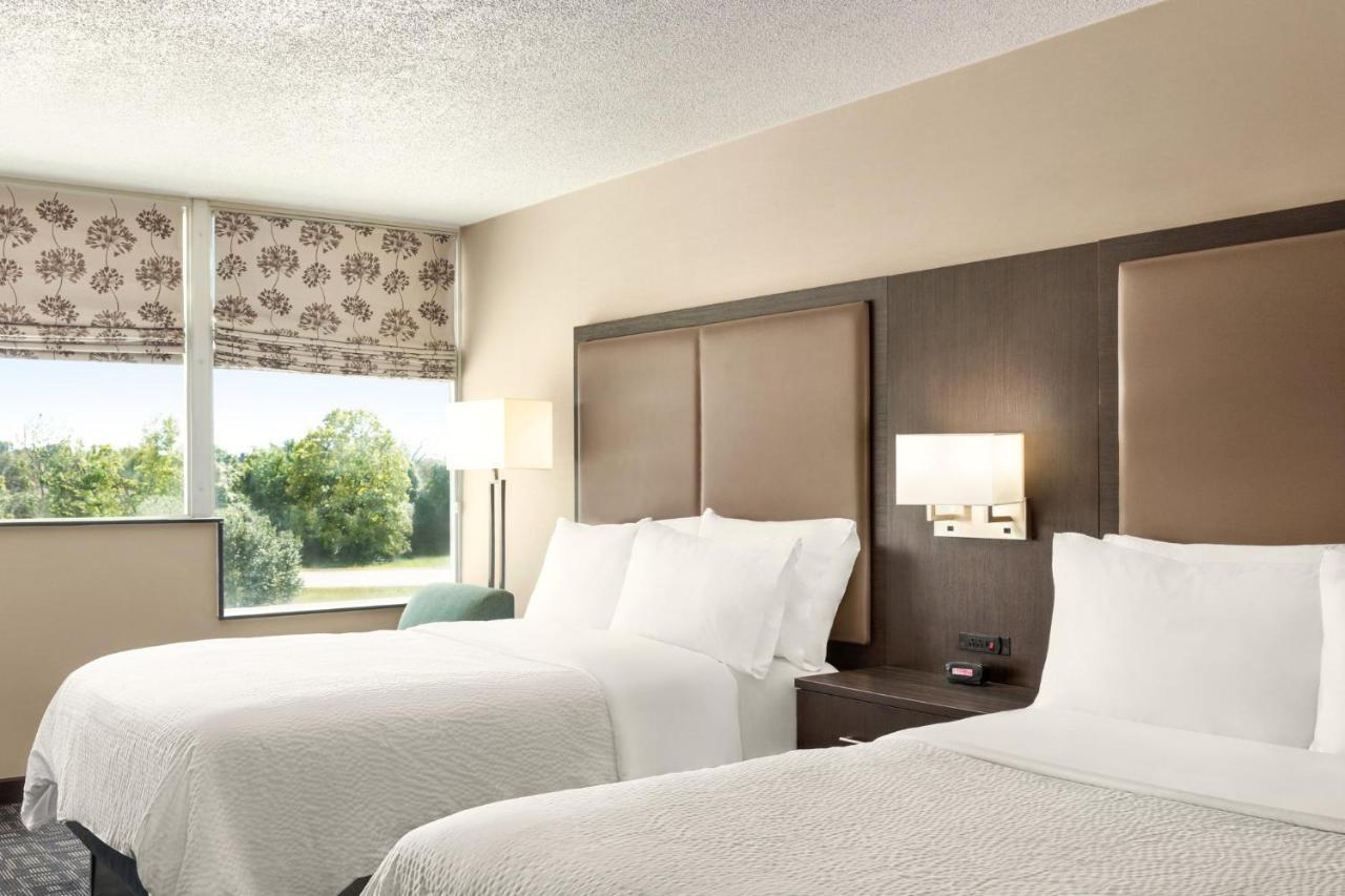 Holiday Inn Louisville East - Hurstbourne, An Ihg Hotel Buitenkant foto