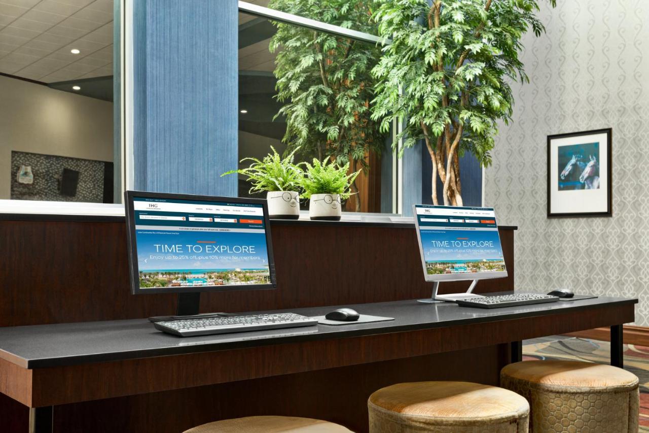 Holiday Inn Louisville East - Hurstbourne By Ihg Buitenkant foto