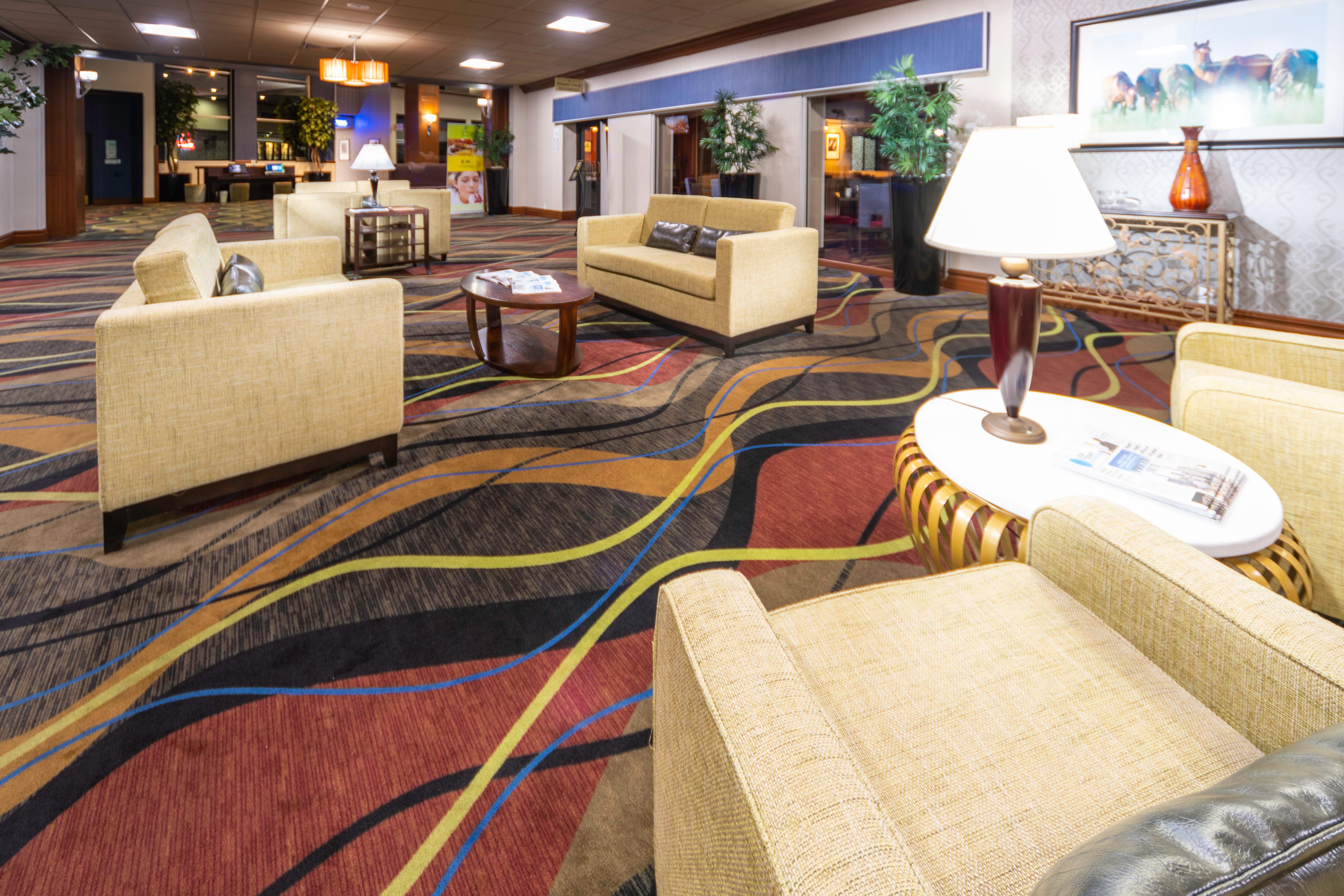 Holiday Inn Louisville East - Hurstbourne By Ihg Buitenkant foto