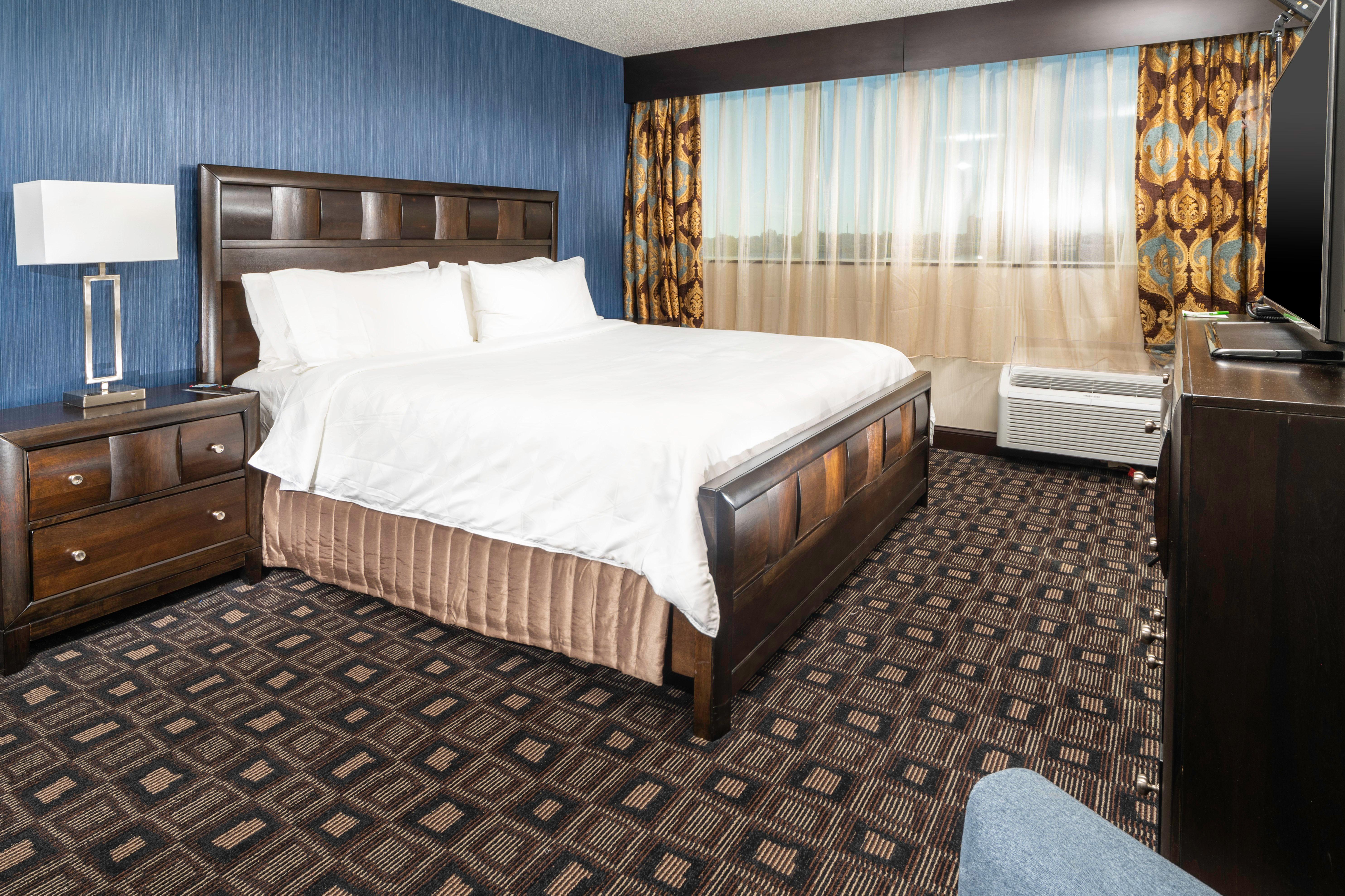 Holiday Inn Louisville East - Hurstbourne By Ihg Buitenkant foto